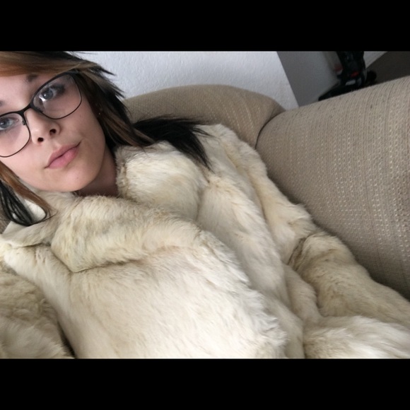 Rabbit fur coat size small - Picture 2 of 3